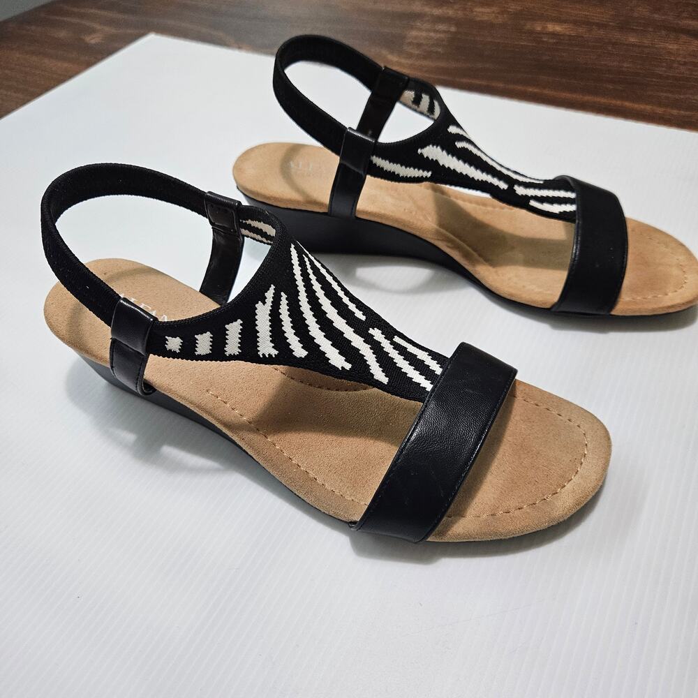 Alfani Vacanzaa Step 'N Flex Zebra Wedge Sandals Size 8.5W - Picture 2 of 8